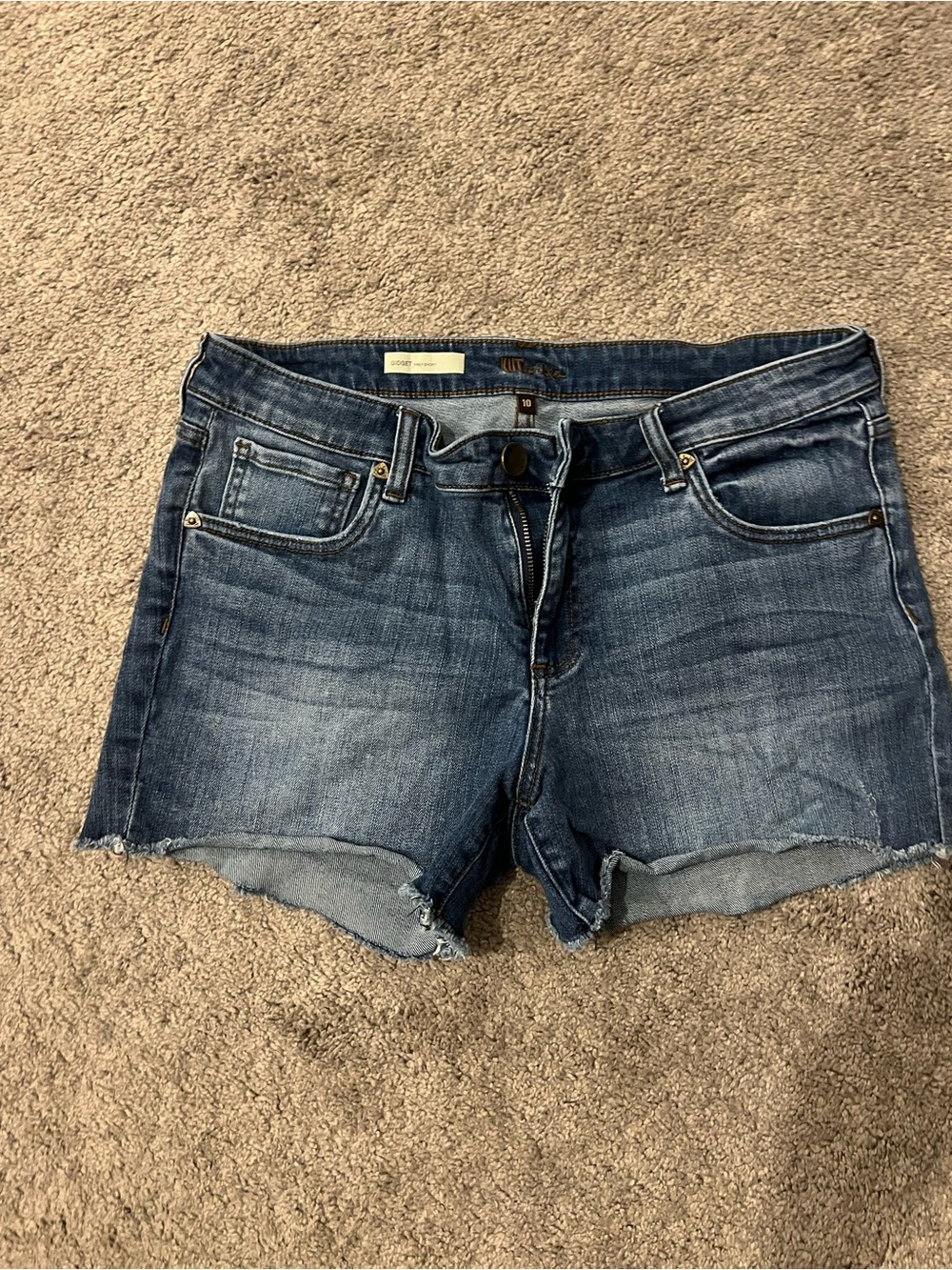 Women’s Blue Denim Shorts